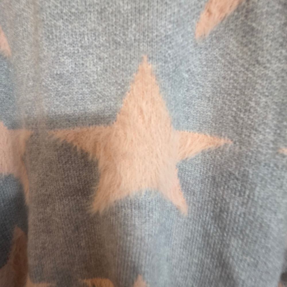 Macaron Gray Pink Star Print Knit Crewneck Sweater Pullover Small 053 bin - Picture 11 of 16